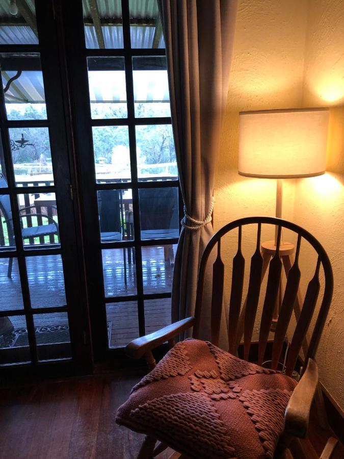 Clover Cottage Country Retreat 만지멉 외부 사진
