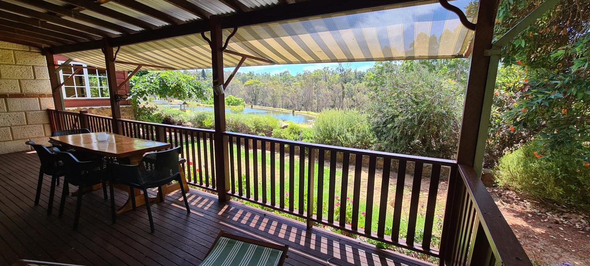 Clover Cottage Country Retreat 만지멉 외부 사진